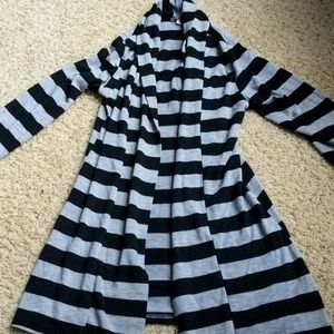 Black and gray light sweater